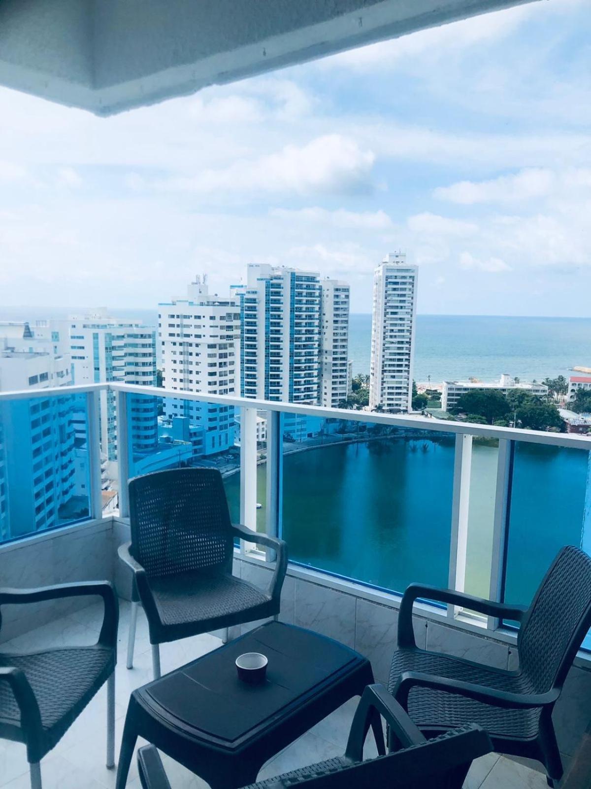 Hermoso En El Laguito Bocagrande Con Vista Al Mar Apartment *