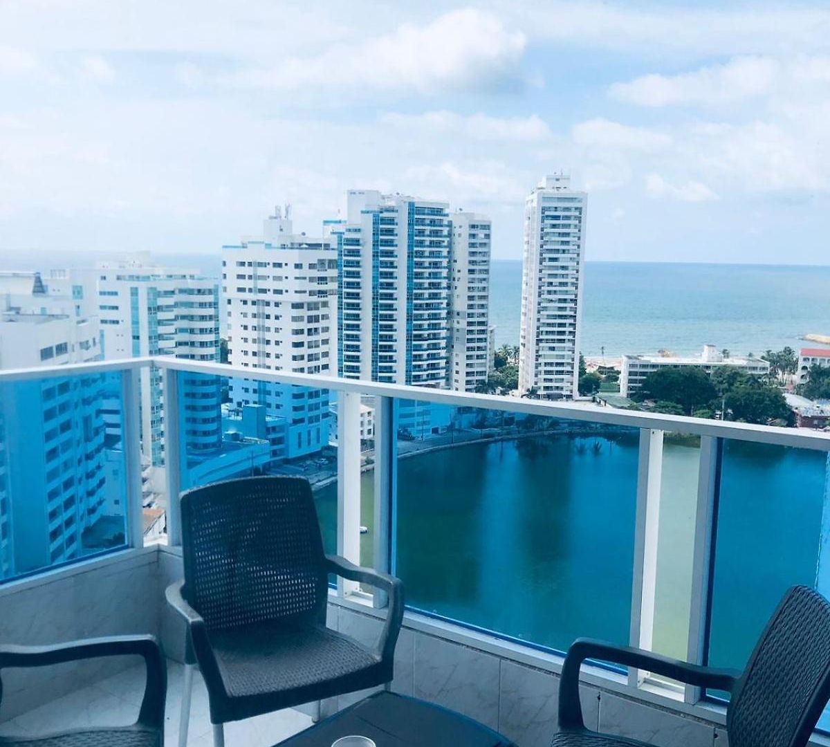 Hermoso En El Laguito Bocagrande De Indias Apartamento *