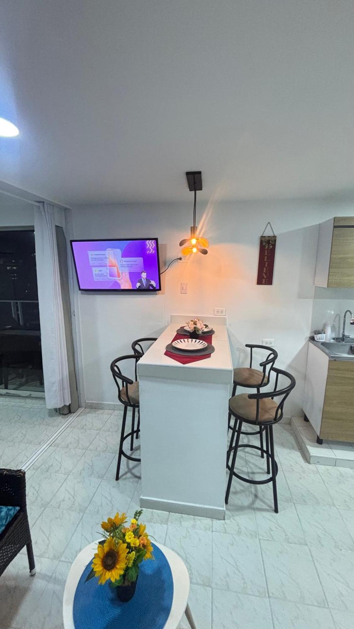 Hermoso En El Laguito Bocagrande De Indias Apartamento
